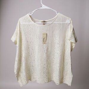 Arizona Jean Company Cream Lace Blouse